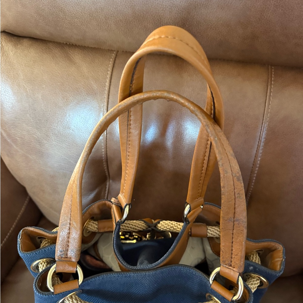 Michael Kors Navy Blue/Brown Canvas Marina Drawstring Tote - Picture 4 of 11
